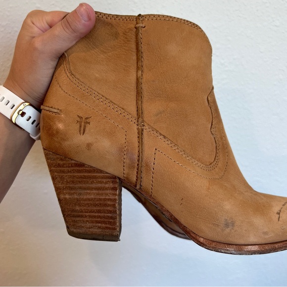 FRYE Reina Leather Western Style Zip Up Booties | Women’s Size 7 - Picture 6 of 8